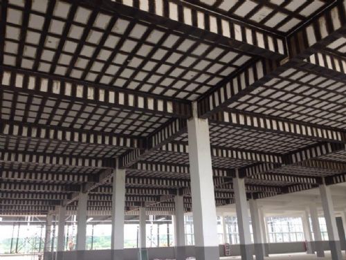邢台房屋建筑加固公司 碳纤维粘钢加固施工